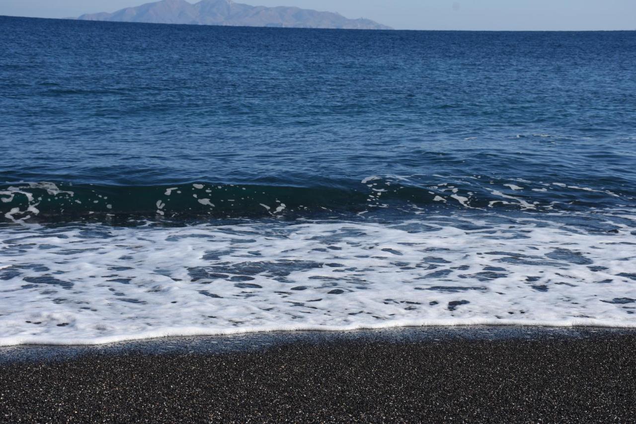 Arion Bay Hotel Kamári Kültér fotó